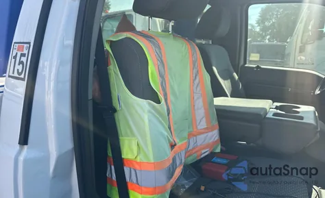 2012 Ford F550 Super Duty z USA, uszkodzony, nr VIN 1FDUF5GT8CEA89459